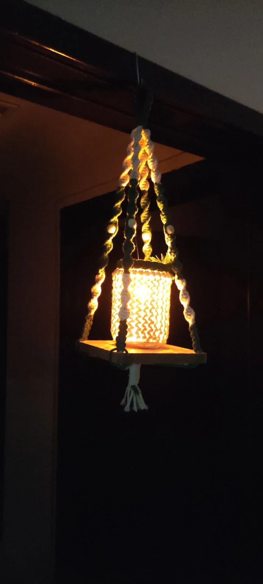 جا شمعی مکرومه